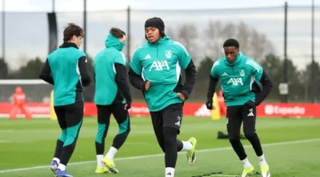 ملايين الجنيهات.. لجنة التعويضات تحسم نزاع ليفربول وتشيلسي حول صفقة الشاب ريو نجوموها